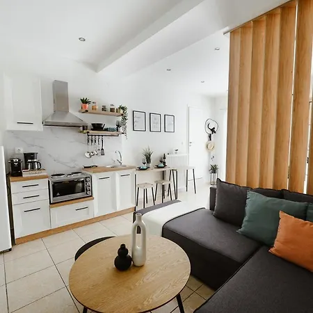 דירה Central Apartments