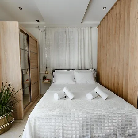 شقة Boutique In The Heart Of فولوس