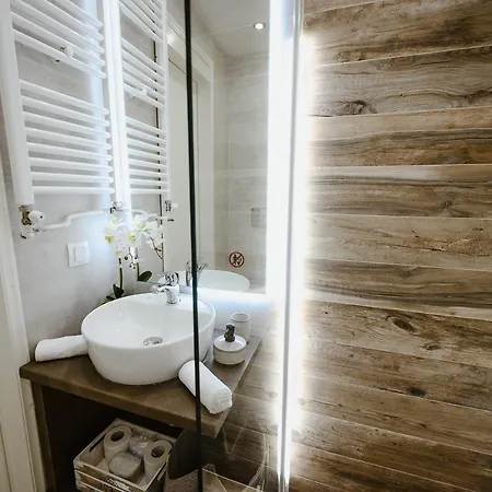 Central Apartments * Volos